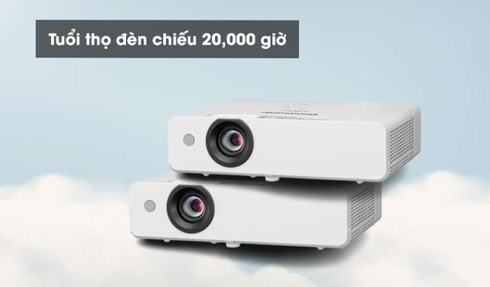 Máy chiếu Panasonic PT-LB386 còn được trang bị bóng đèn 230W UHM có tuổi thọ lâu dài